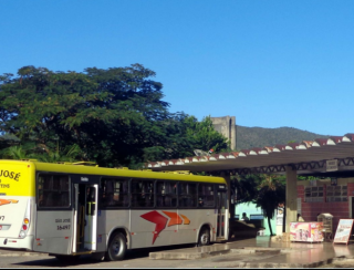 Mulher é presa por abandonar criança de 6 anos na rodoviária de Campos Belos (GO)