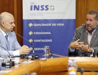 Novo cartão do INSS permite antecipar R$ 150 do benefício sem juros