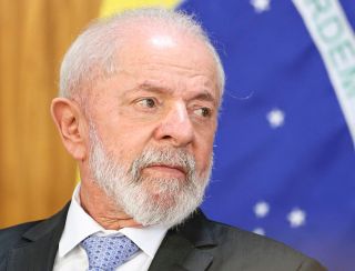 Lula: presidente do BC não pode dar cavalo de pau em mar revolto