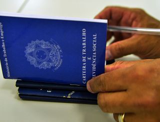 Taxa de desemprego sobe para 6,5% no trimestre encerrado em janeiro