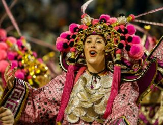 Rosas de Ouro é campeã do carnaval das escolas de samba de São Paulo