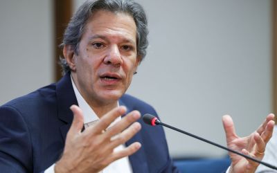 Haddad desmente fake news sobre taxa para veículos com mais de 20 anos