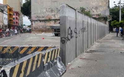 Prefeitura de São Paulo nega que muro confine pessoas na Cracolândia