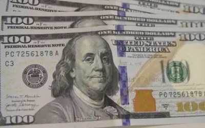 Dólar tem nova queda e bolsa sobe 2,82%, o maior nível desde dezembro