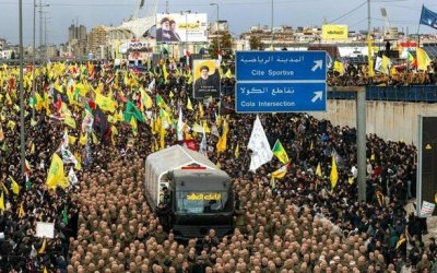 Multidão acompanha funeral de Nasrallah, líder do Hezbollah no Líbano